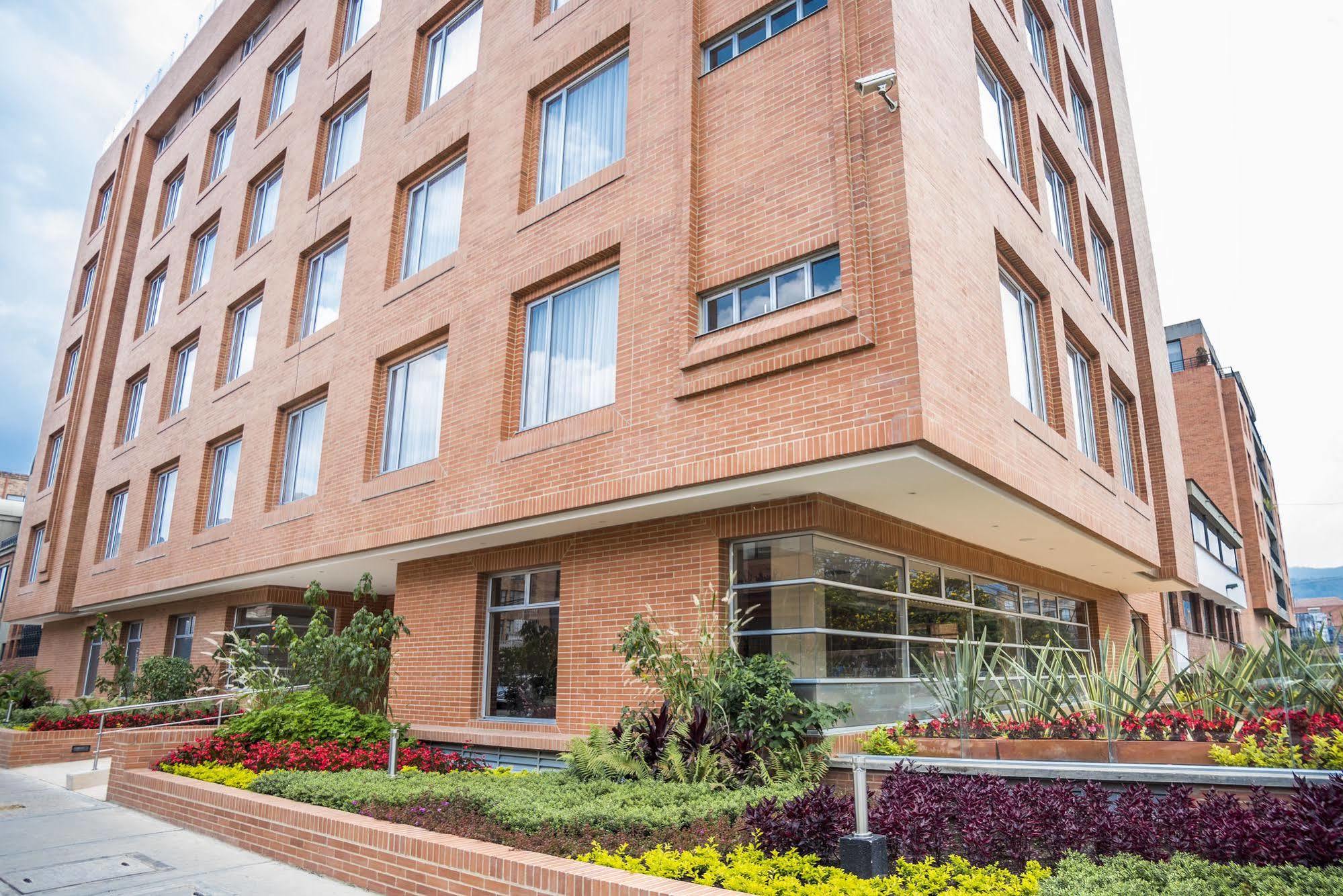 Hotel Plaza Suites Bogotá Exterior foto