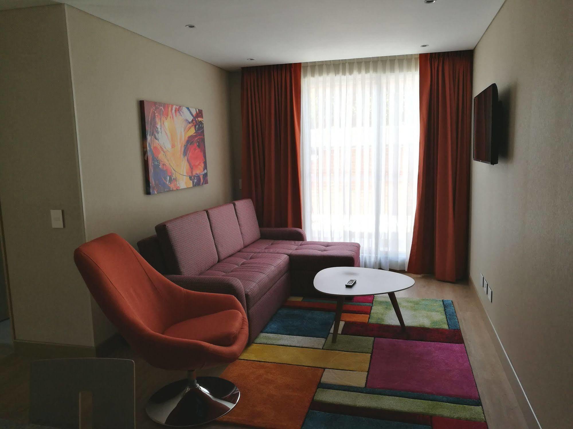 Hotel Plaza Suites Bogotá Exterior foto